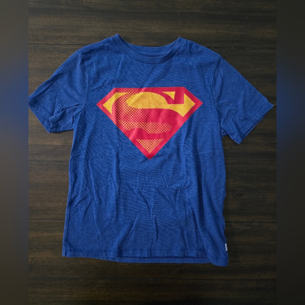 GAP Blue and Red Short Sleeve Tee